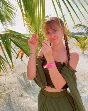 Anna Kauer OnlyFans Leaked Free Thumbnail Picture - #XdwP75eSE2