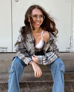 Anna Kauer OnlyFans Leaked Free Thumbnail Picture - #Yd7QPlDozS