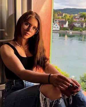 Anna Kauer OnlyFans Leaked Free Thumbnail Picture - #bAepD87fbM