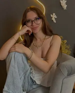 Anna Kauer OnlyFans Leaked Free Thumbnail Picture - #g03sNzeoVM