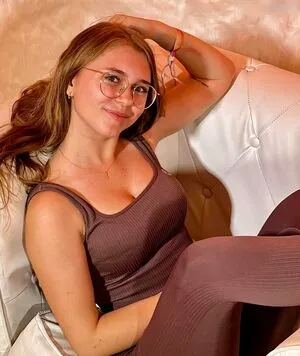 Anna Kauer OnlyFans Leaked Free Thumbnail Picture - #hhwE0R5D9N