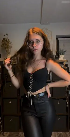Anna Kauer OnlyFans Leaked Free Thumbnail Picture - #nCbLDN6ISZ