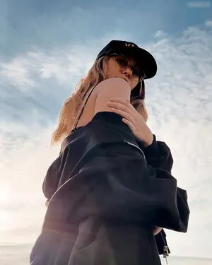 Anna Kauer OnlyFans Leaked Free Thumbnail Picture - #nxh5CIhRCZ