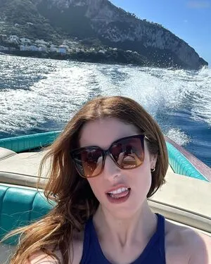 Anna Kendrick OnlyFans Leaked Free Thumbnail Picture - #G8bhOhqg8a