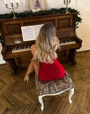 Anna Kostenko OnlyFans Leaked Free Thumbnail Picture - #sNKIAZ2MYS