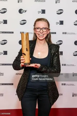 Anna Lapwood OnlyFans Leaked Free Thumbnail Picture - #SOT41GoctR