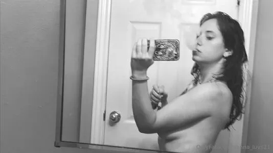 Anna Luvs21 OnlyFans Leaked Free Thumbnail Picture - #IqB63PniBE