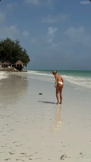 Anna Maria Schimanski OnlyFans Leaked Free Thumbnail Picture - #3GLLS9Y13K