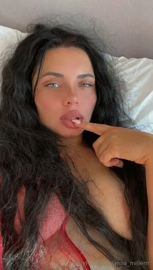 Anna Millerrr OnlyFans Leaked Free Thumbnail Picture - #7LTE2bb3MT