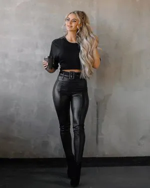 Anna Nystrom OnlyFans Leaked Free Thumbnail Picture - #FCvO0ERm0n