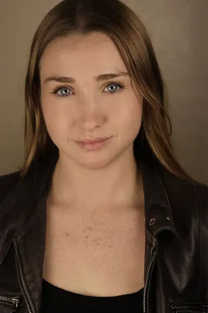 Anna Oswald OnlyFans Leaked Free Thumbnail Picture - #iwYF7vOmMg