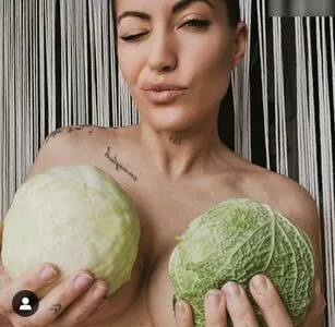 Anna Ritzinger OnlyFans Leaked Free Thumbnail Picture - #e9HGTWlW9s