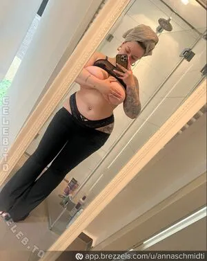 Anna Schmidt OnlyFans Leaked Free Thumbnail Picture - #L5oygDB0fA