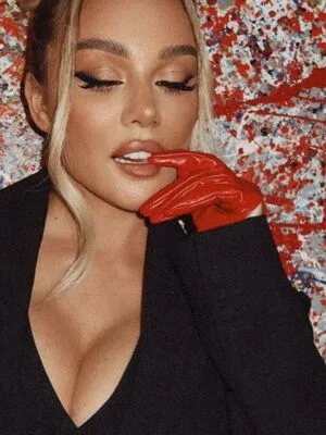 Anna Sedokova OnlyFans Leaked Free Thumbnail Picture - #S8c55f0w90