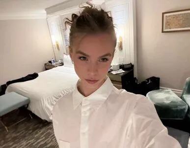 Anna Shumate OnlyFans Leaked Free Thumbnail Picture - #RWcKO3val1