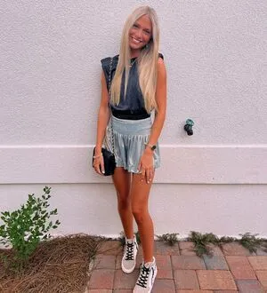Anna Sikes OnlyFans Leaked Free Thumbnail Picture - #6aDSMO1kzL