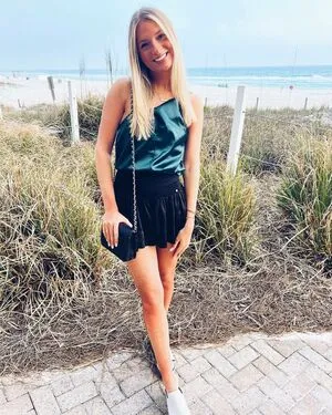 Anna Sikes OnlyFans Leaked Free Thumbnail Picture - #EtWXCV5cuU