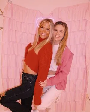 Anna Sikes OnlyFans Leaked Free Thumbnail Picture - #T5785GSgIS