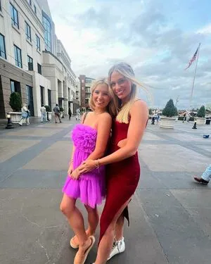 Anna Sikes OnlyFans Leaked Free Thumbnail Picture - #oyugARrc32