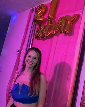 Anna Sikes OnlyFans Leaked Free Thumbnail Picture - #u2BqGd9Mt9