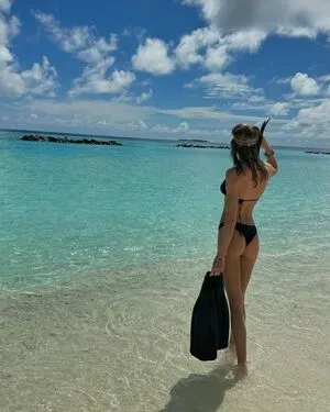Anna Stock OnlyFans Leaked Free Thumbnail Picture - #R7I1E7XkXL