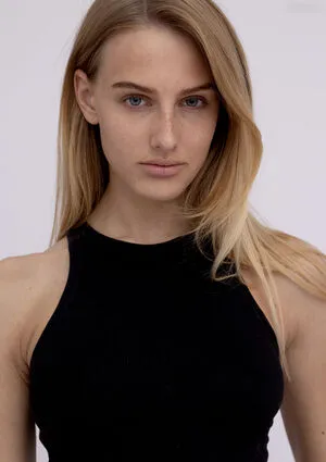 Anna Stock OnlyFans Leaked Free Thumbnail Picture - #sly20xAod8