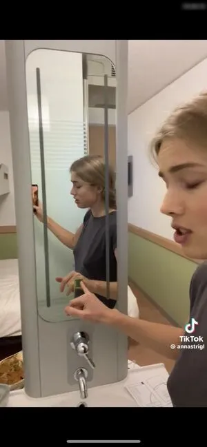 Anna Strigl OnlyFans Leaked Free Thumbnail Picture - #9sJ8hk7VpV