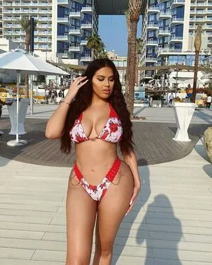 Anna Vakili OnlyFans Leaked Free Thumbnail Picture - #e7CajueqeL