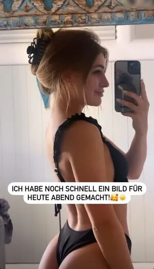 Anna Von Klinski OnlyFans Leaked Free Thumbnail Picture - #TN2G7T5E71