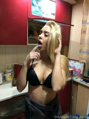 Anna Yummy OnlyFans Leaked Free Thumbnail Picture - #lznzicJHan