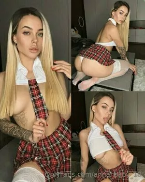 anna_baby_18 OnlyFans Leaked Free Thumbnail Picture - #5qMfdLuXMY