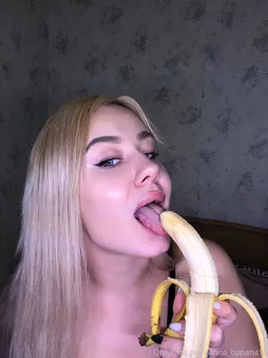 Anna_Banana18 OnlyFans Leaked Free Thumbnail Picture - #WjI8LWRhnA