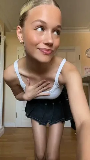Annaaaurelia OnlyFans Leaked Free Thumbnail Picture - #FXkpOK29Mx