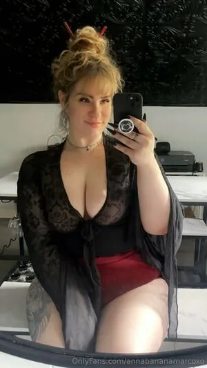 Annabananamarcoxo OnlyFans Leaked Free Thumbnail Picture - #OUSowq8l04