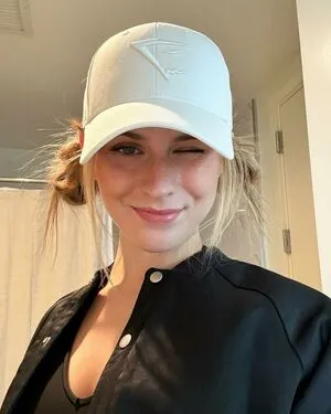 Annabel Lucinda OnlyFans Leaked Free Thumbnail Picture - #4qZ7zMW6g3