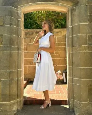 Annabel Lucinda OnlyFans Leaked Free Thumbnail Picture - #GkQJ6Z8UsA