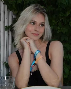 Annabel Lucinda OnlyFans Leaked Free Thumbnail Picture - #bRly9BvaGJ