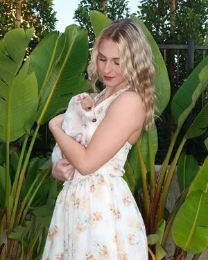 Annabel Lucinda OnlyFans Leaked Free Thumbnail Picture - #lvdQbc6RIe