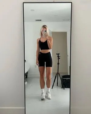 Annabel Lucinda OnlyFans Leaked Free Thumbnail Picture - #pQJ9763Gs5