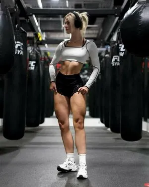 Annabel Lucinda OnlyFans Leaked Free Thumbnail Picture - #vcCCx7GpU5