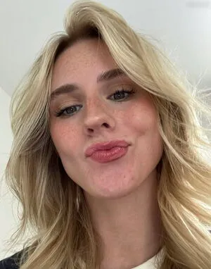 Annabel Lucinda OnlyFans Leaked Free Thumbnail Picture - #wkxkf2VUVn
