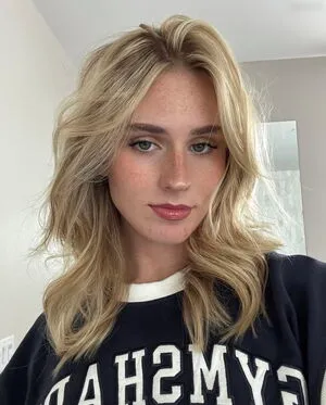 Annabel Lucinda OnlyFans Leaked Free Thumbnail Picture - #zA8xrL7yss