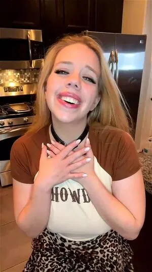 Annabelle OnlyFans Leaked Free Thumbnail Picture - #AVtwURNHJt