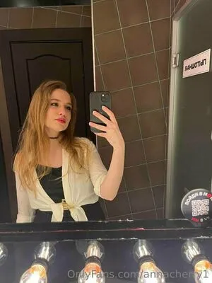 Annacherry1 OnlyFans Leaked Free Thumbnail Picture - #n4D72PIsOT