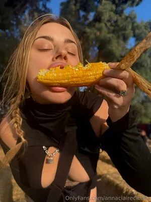 Annaclaireclouds OnlyFans Leaked Free Thumbnail Picture - #tpJrTe7Nh9