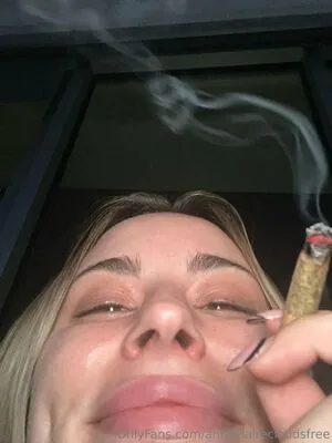 Annaclairecloudsfree OnlyFans Leaked Free Thumbnail Picture - #p6qy2ytlqF