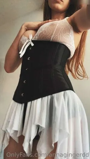 Annagingerdd OnlyFans Leaked Free Thumbnail Picture - #4mOZplQhMi