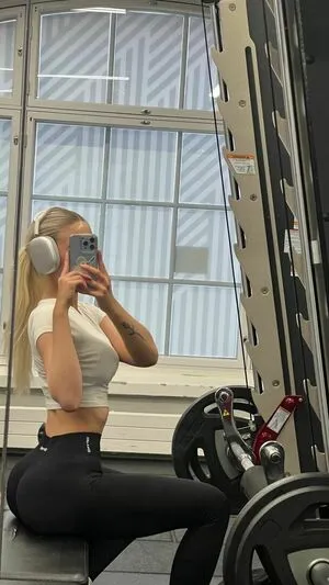 Annagretaaaa OnlyFans Leaked Free Thumbnail Picture - #0GI2D8rROU