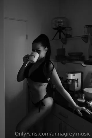 Annagrey Music OnlyFans Leaked Free Thumbnail Picture - #dC88nasEtm