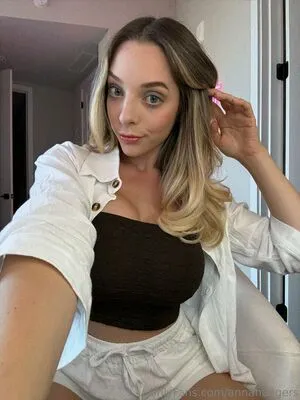 Annahangers OnlyFans Leaked Free Thumbnail Picture - #mC8xB3eksU